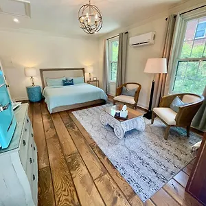  Guest house 5 Stars In Eastover United States